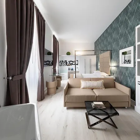 Otel Lhp River Club 5*